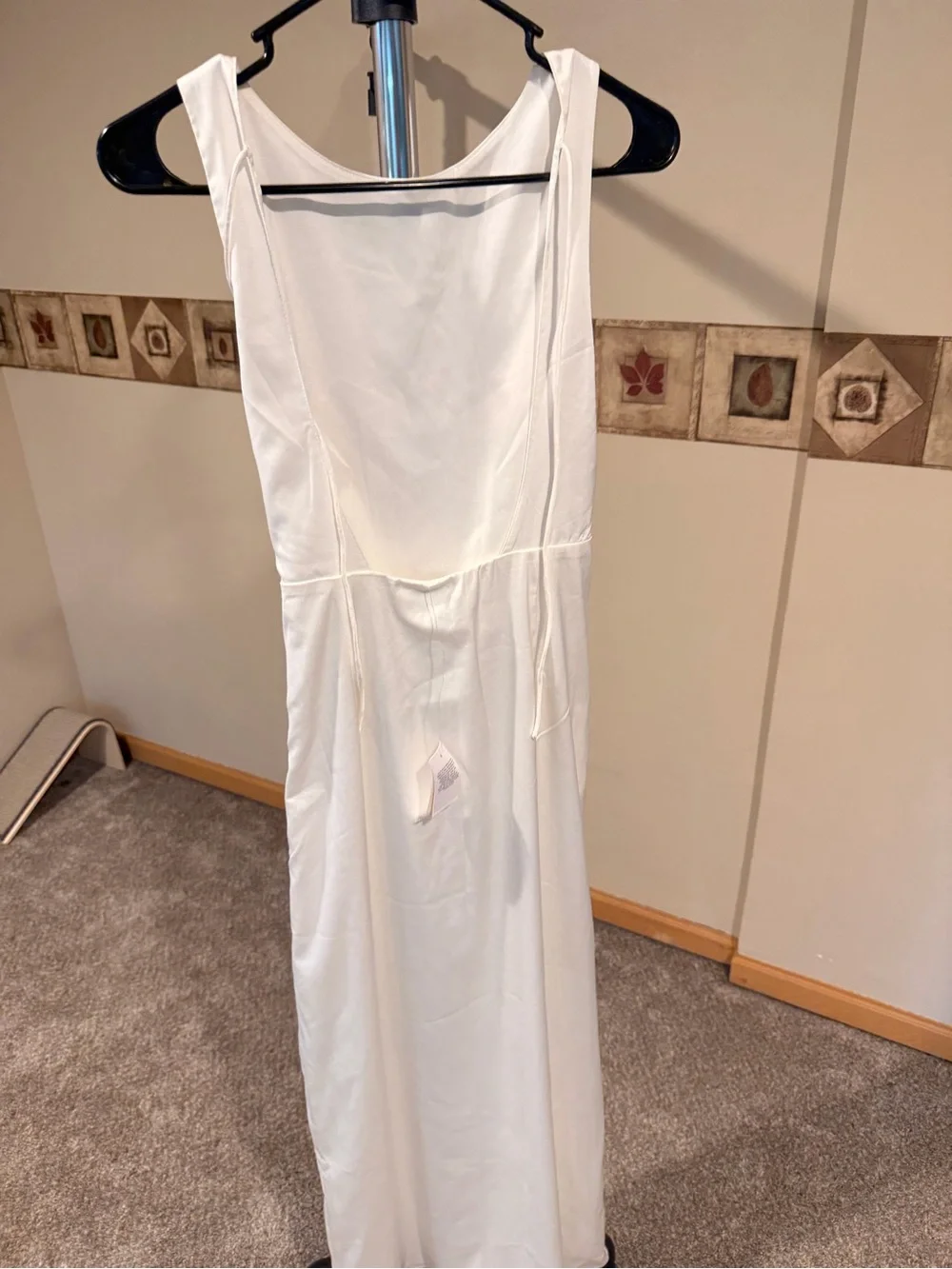 Abercrombie & Fitch White Sleeveless Knot-Detail Maxi Dress